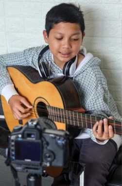 Basic Guitar Lessons 5-23-25